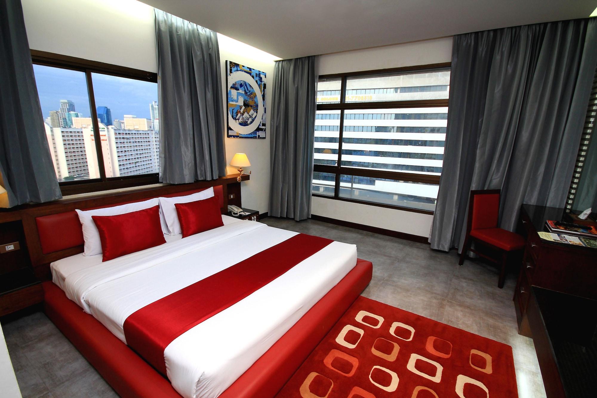 Отель Pinnacle Lumpinee Park 3*
